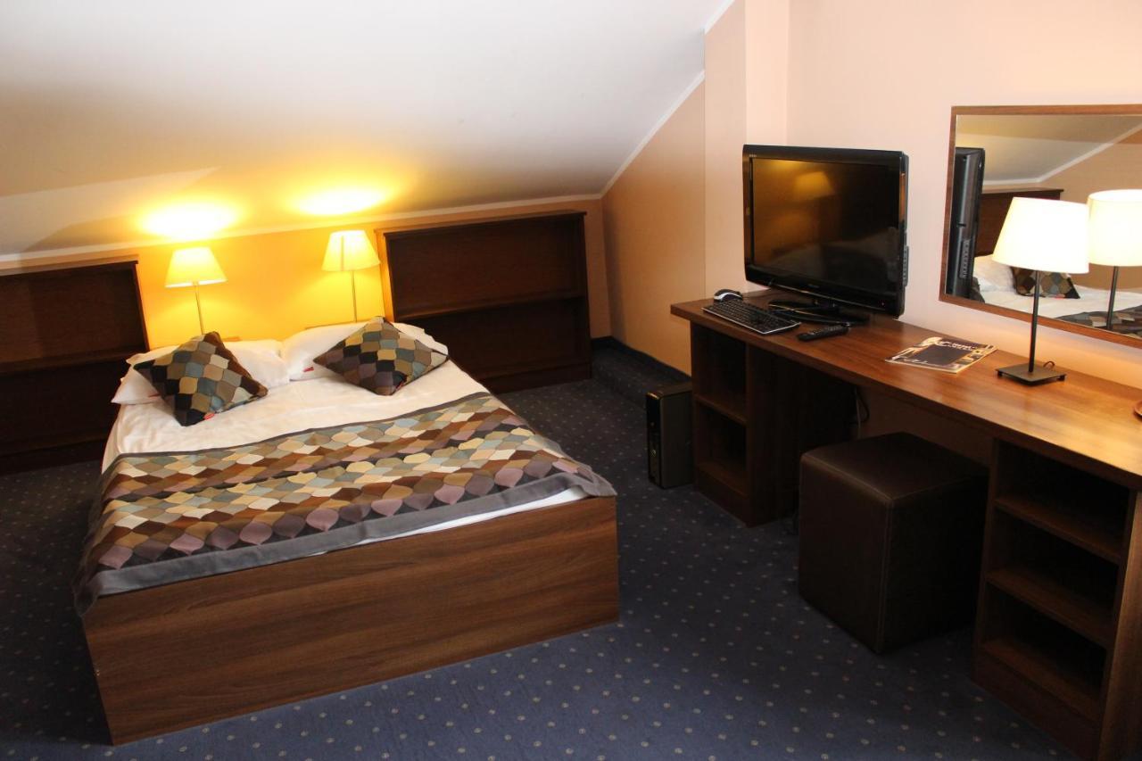 Hotel Colnus Kolno  Eksteriør bilde