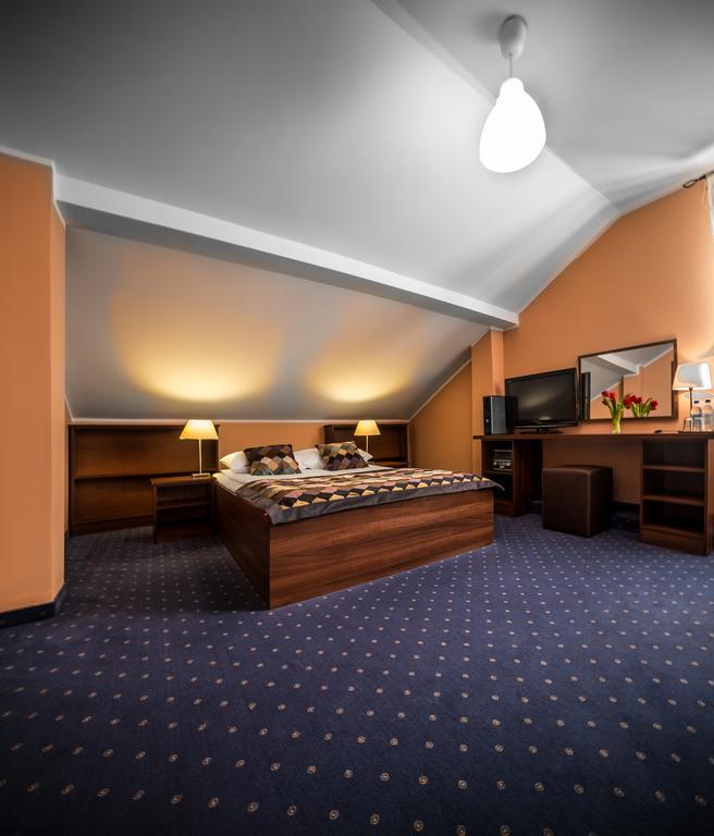 Hotel Colnus Kolno  Eksteriør bilde