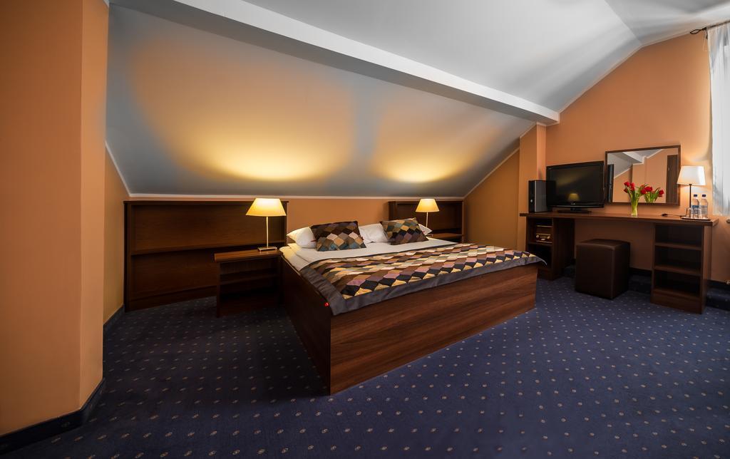 Hotel Colnus Kolno  Eksteriør bilde